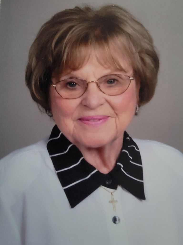 Lillian Falcone Profile Photo