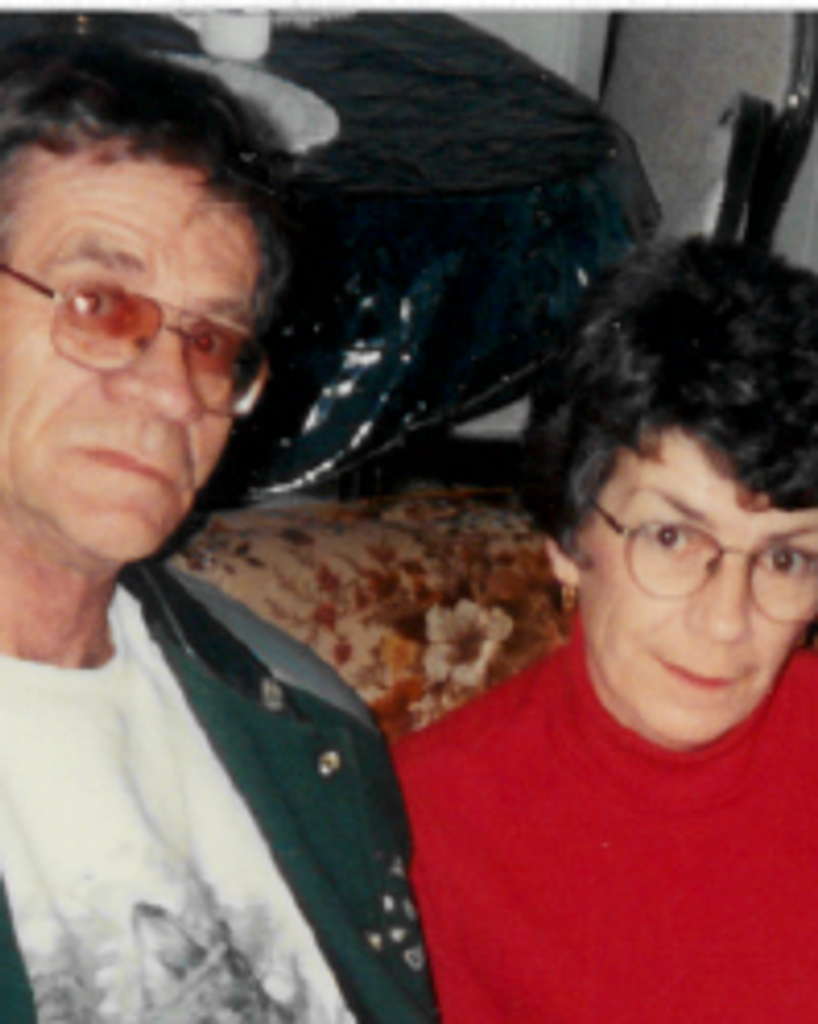 Liz & Lyle Sand