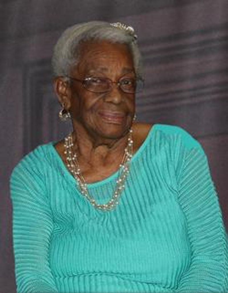 Elouise "Nell" Andrews