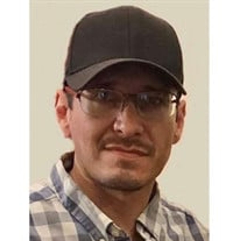 Ernesto "Neto" Escareno
