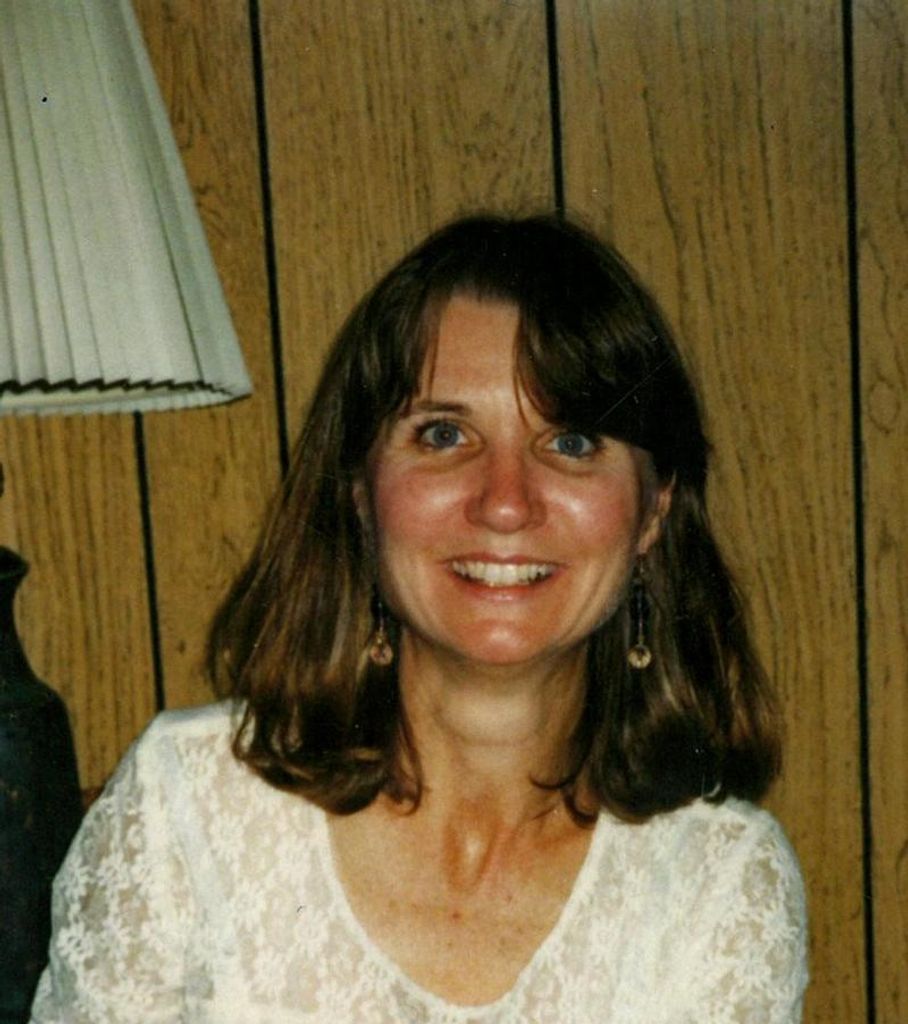 Theresa Anne Carlson Profile Photo