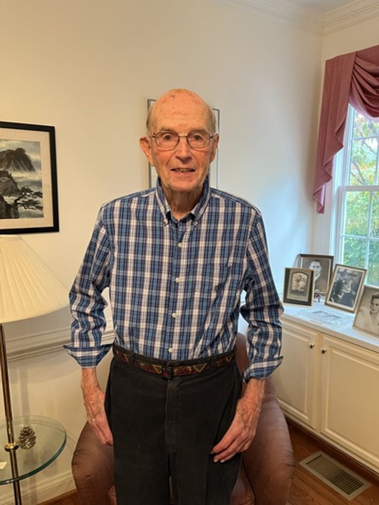 Walter Lewis Flora Profile Photo