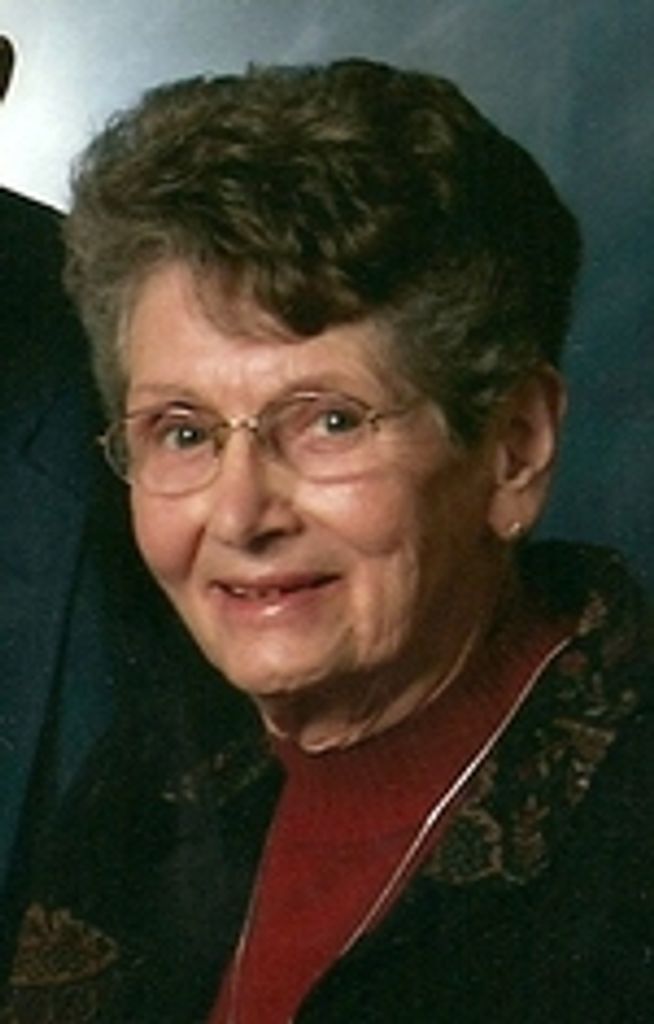 Gladys (Salzman)  Mann