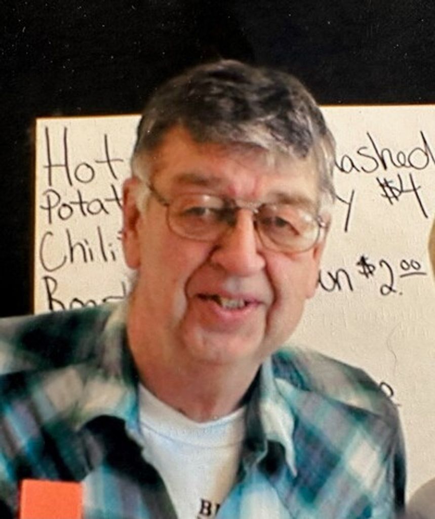 Lester "John" Larson Profile Photo