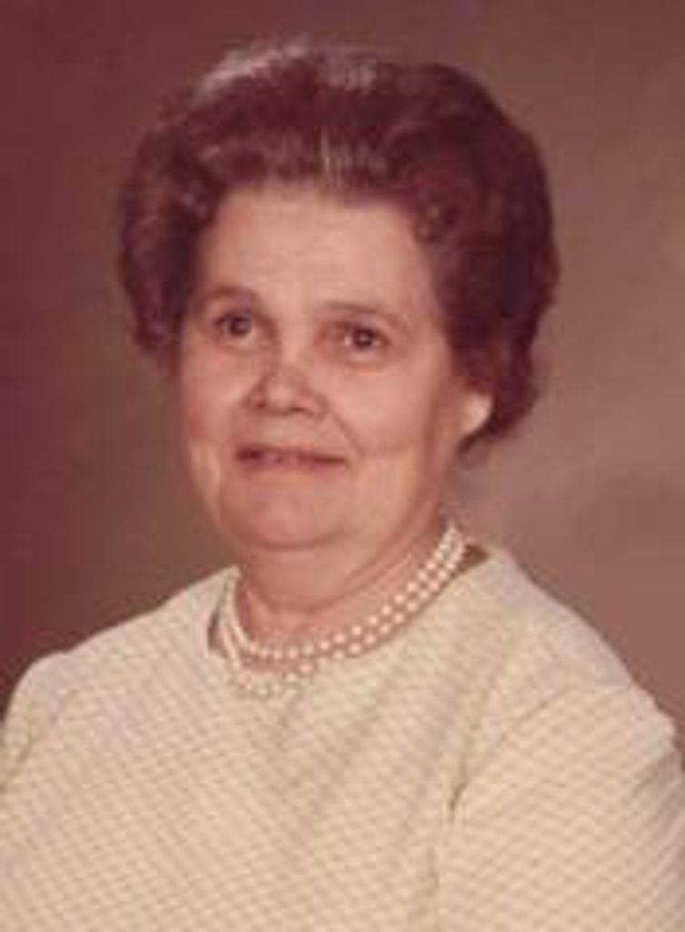 Della Hudson