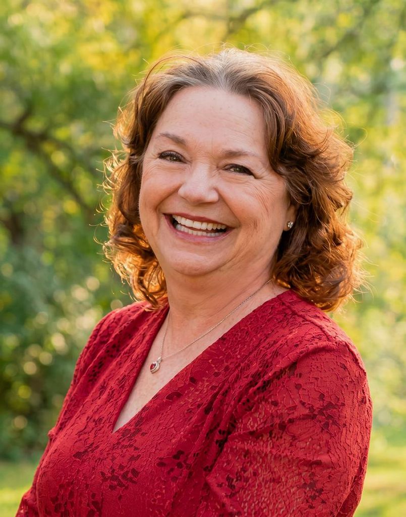 Elizabeth Theresa Beckstrand Profile Photo