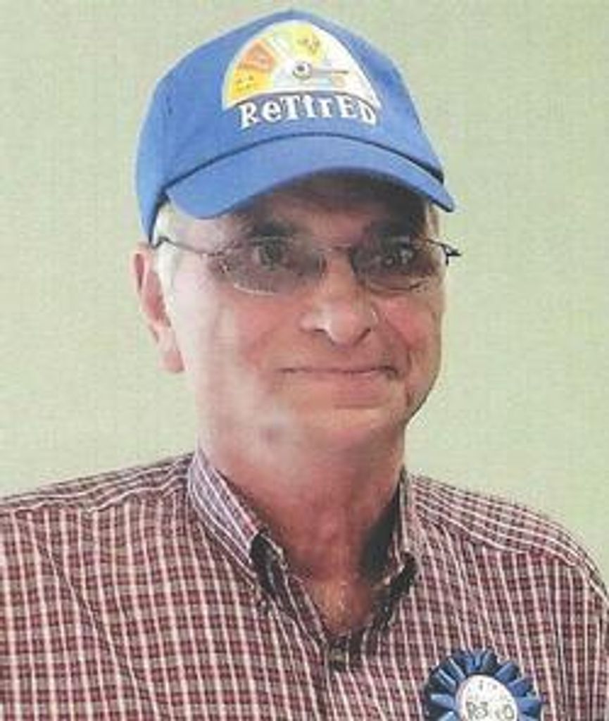 Johnny J. Hutchison Profile Photo