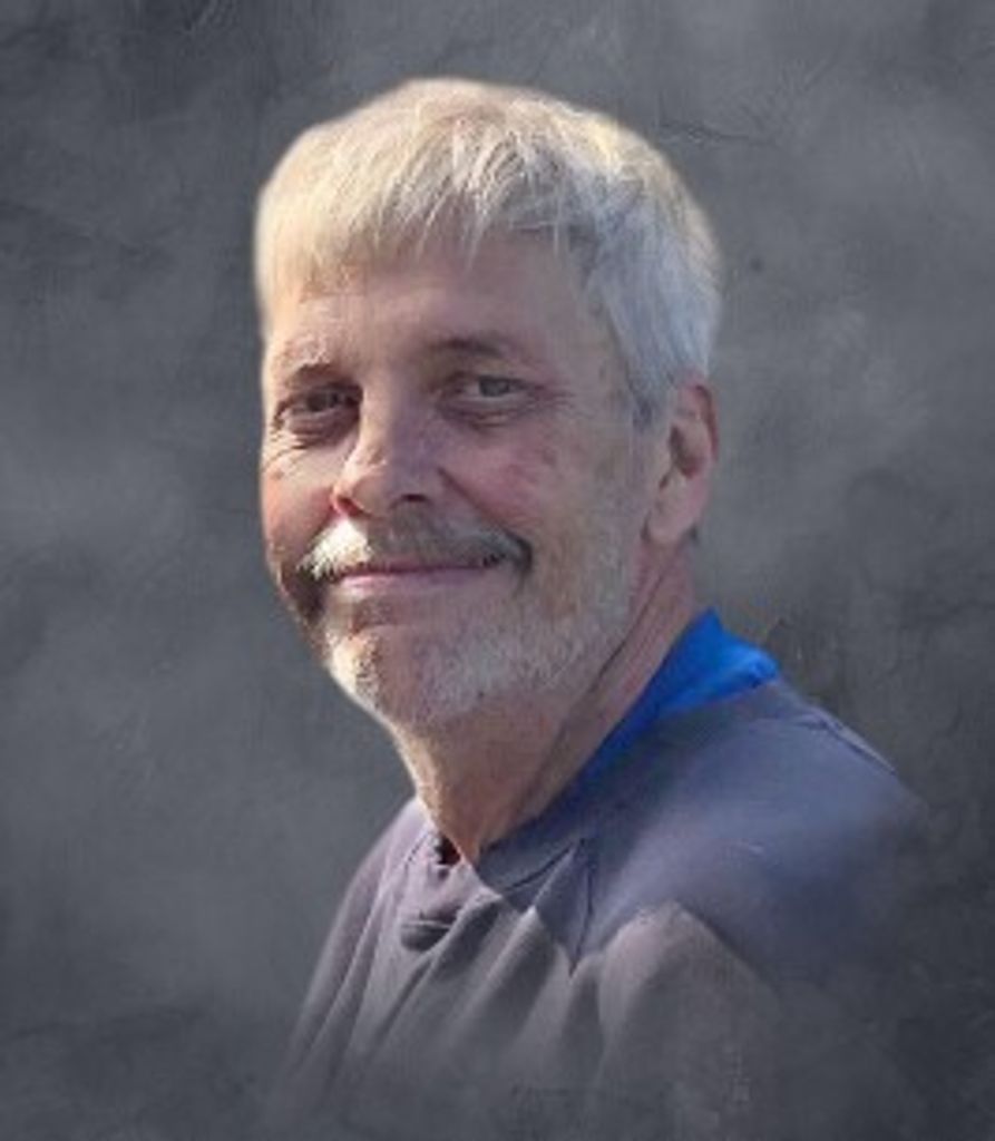 Christopher Eads Profile Photo