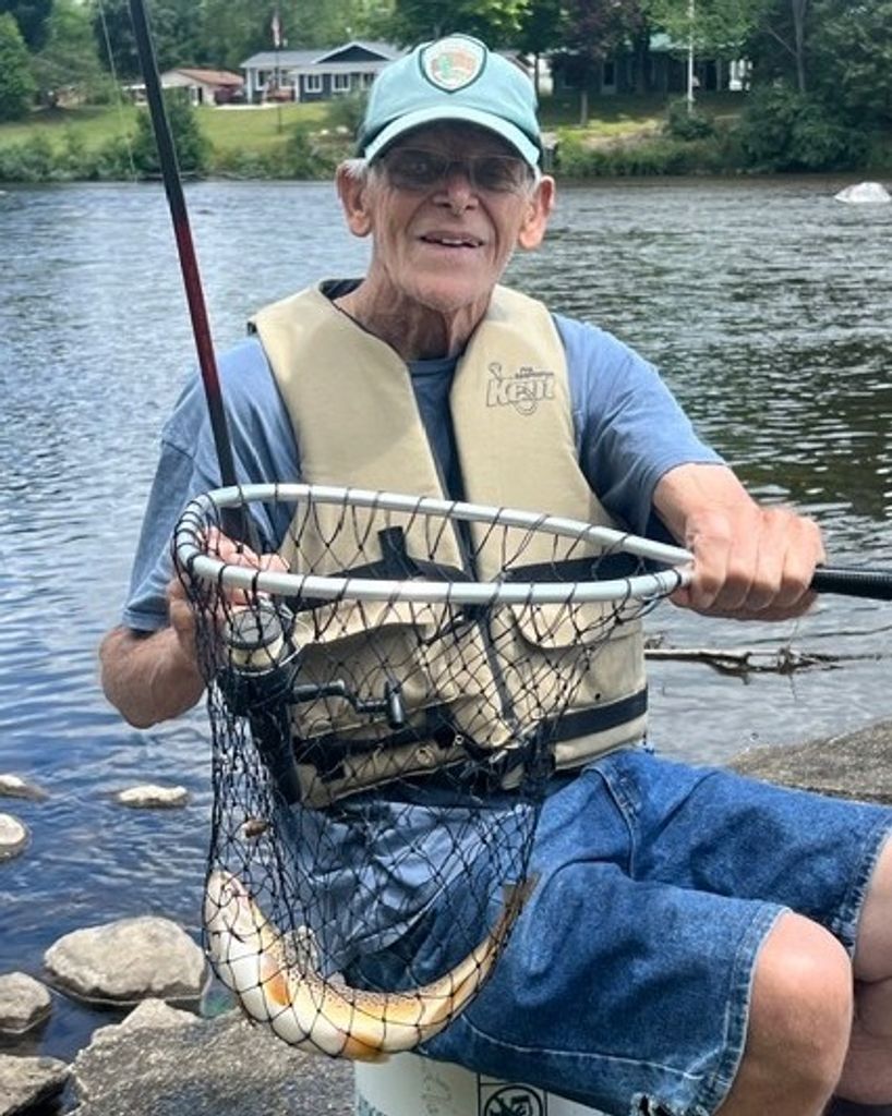 Robert L. VanderZee Sr.