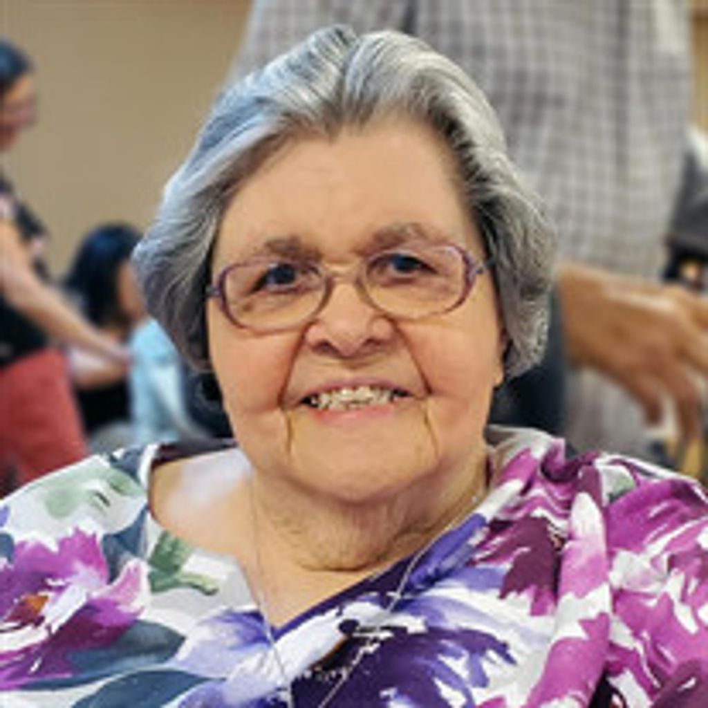 Lois Axson