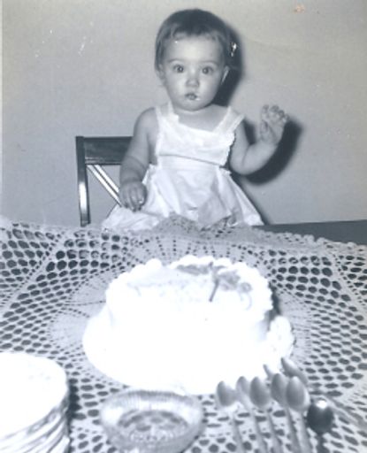 Carolyn Sue Barrow photo gallery thumbnail 22 of 41