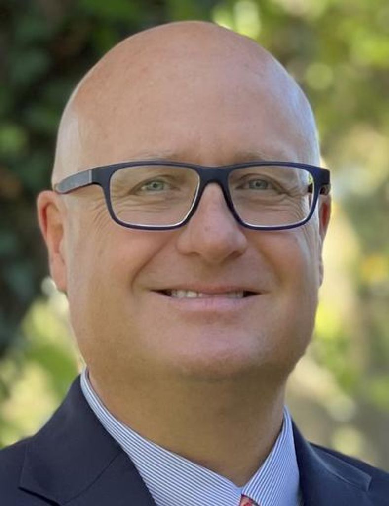 Robert Wareing Ikard Profile Photo