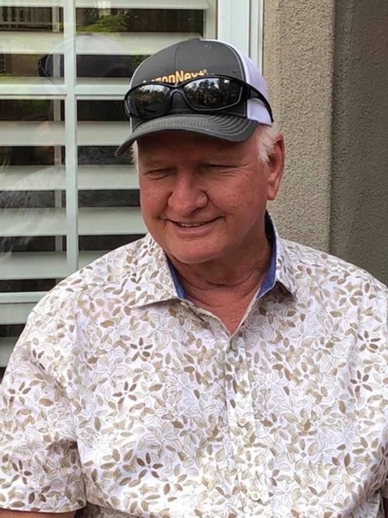 Hugh Monroe Smith Iii Profile Photo