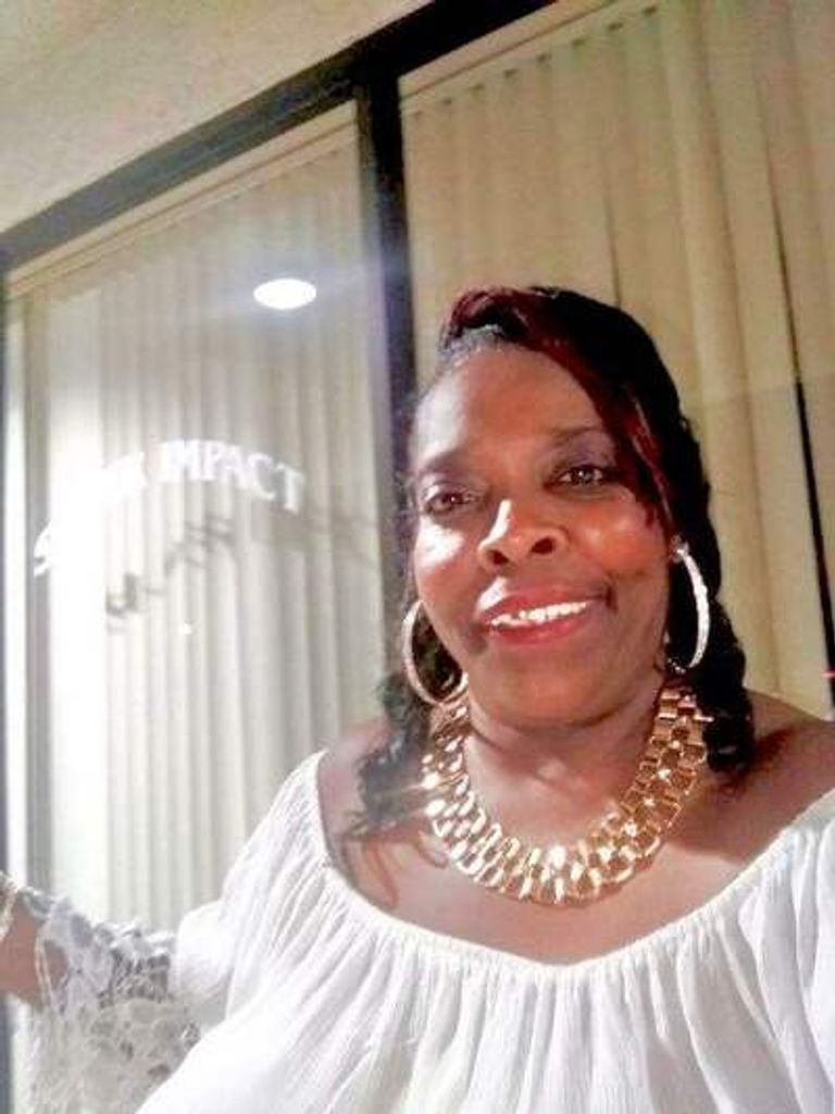 Ms. Cynthia Mcgriff