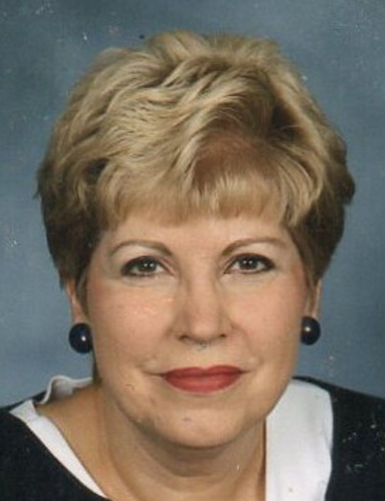 Susan J. (Lauer)  Wallace