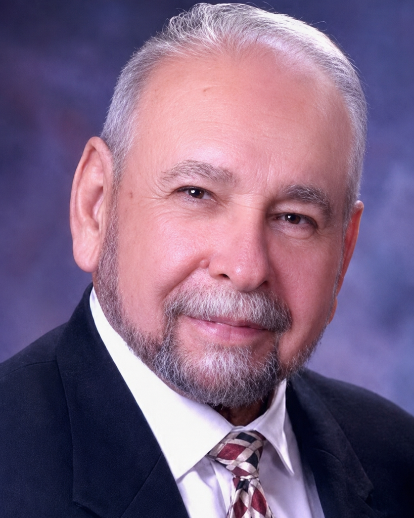 Roque Vela Profile Photo