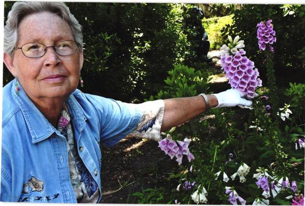 Erika Theresa Hildebrand Profile Photo