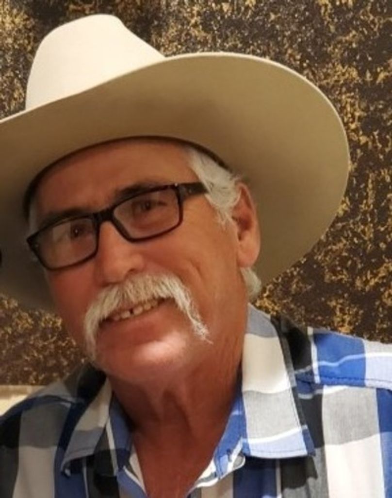 Oscar Martinez Profile Photo