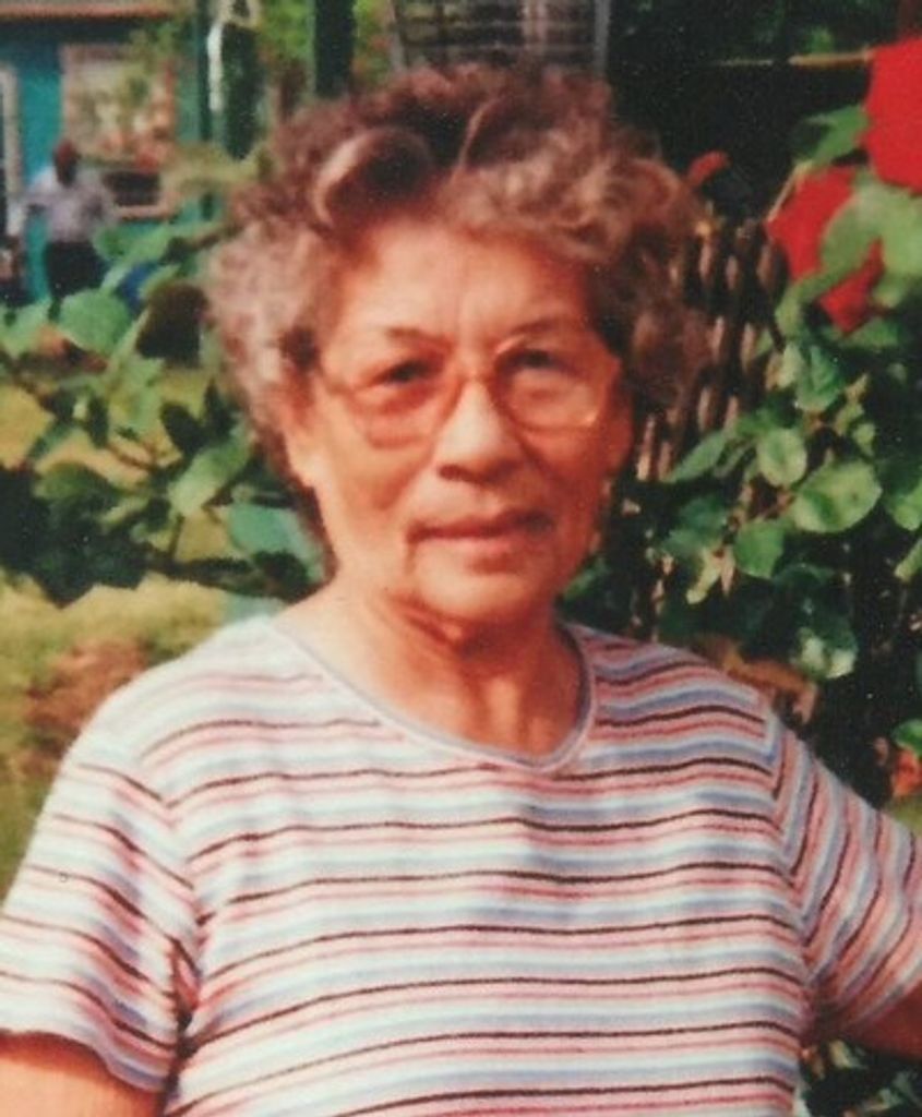Estella R. Gomez Profile Photo