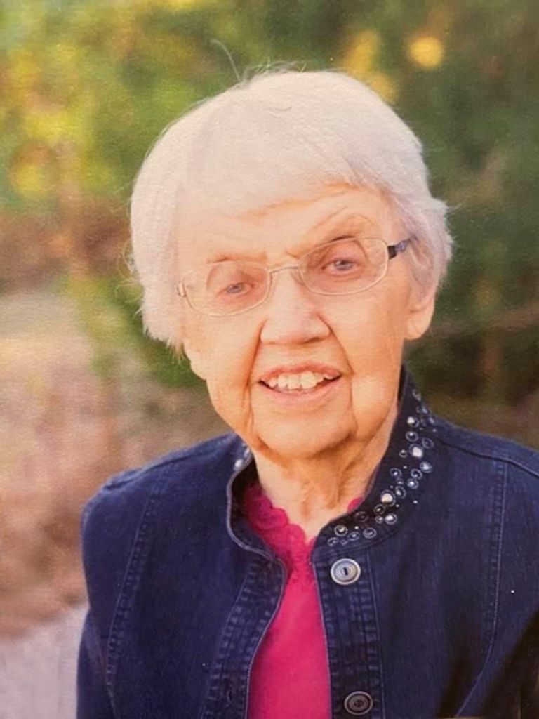 Vivian Mae Kliewer
