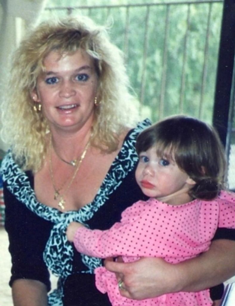 Lora Lee Weinstein