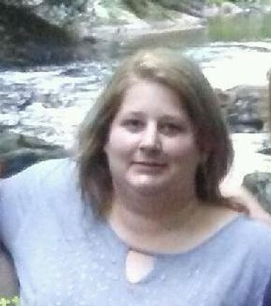 Louise Jones Profile Photo