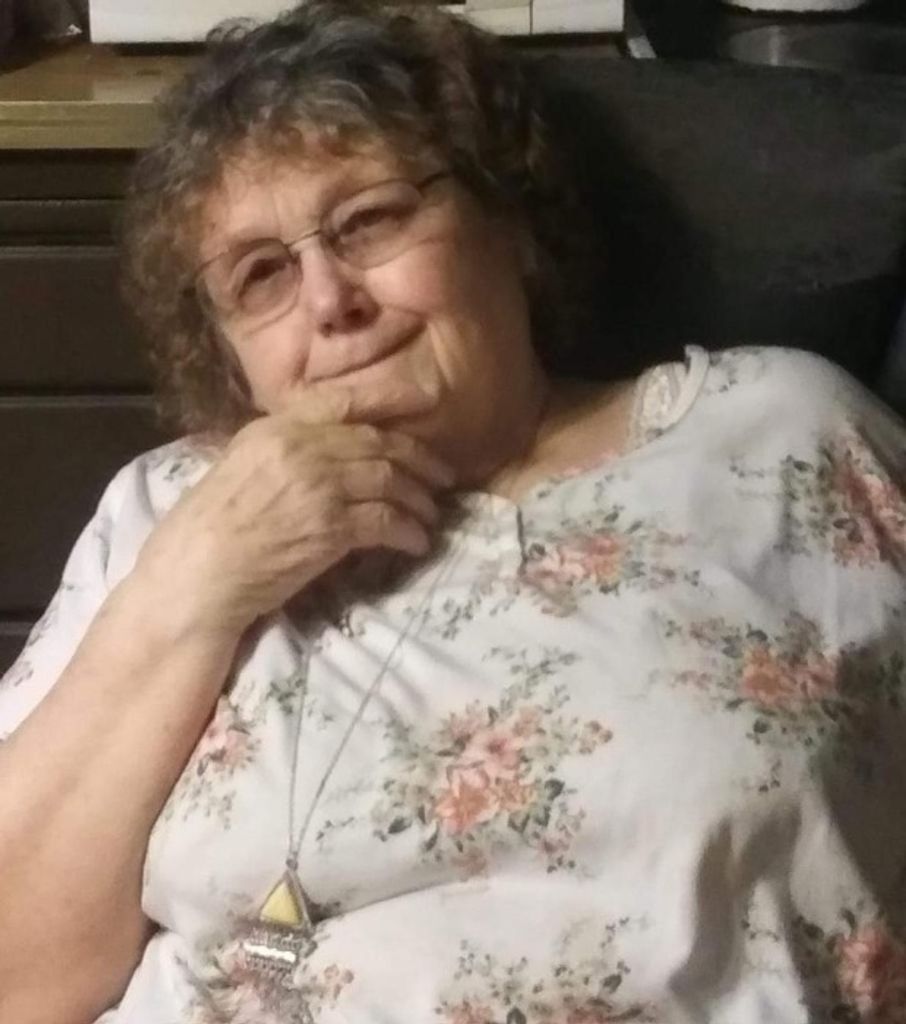 Mary Jane (Francis)  Fiala Profile Photo