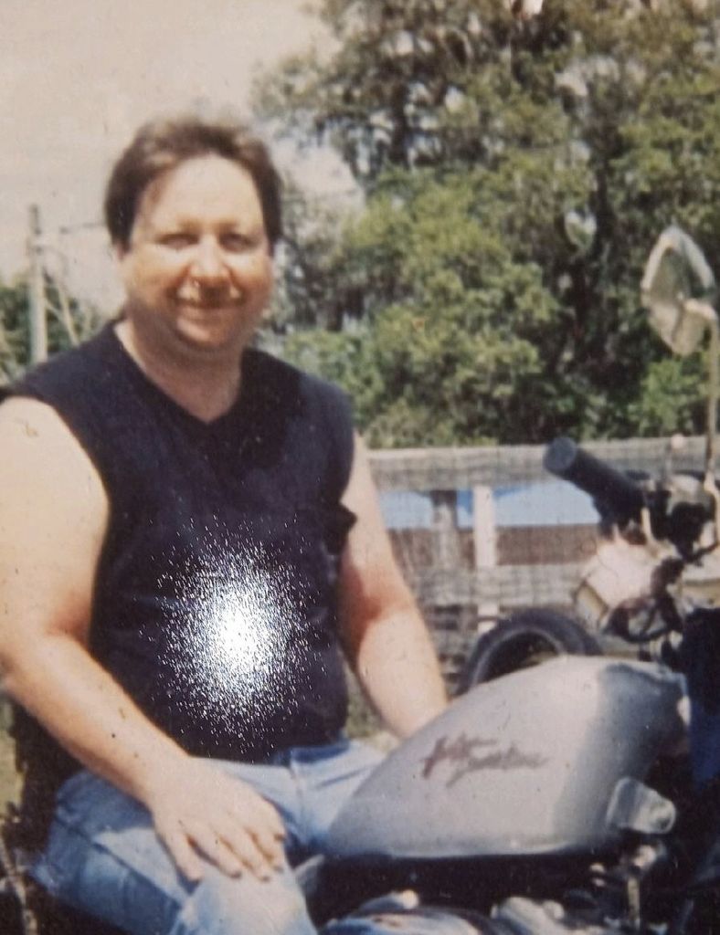 Michael Crate Profile Photo