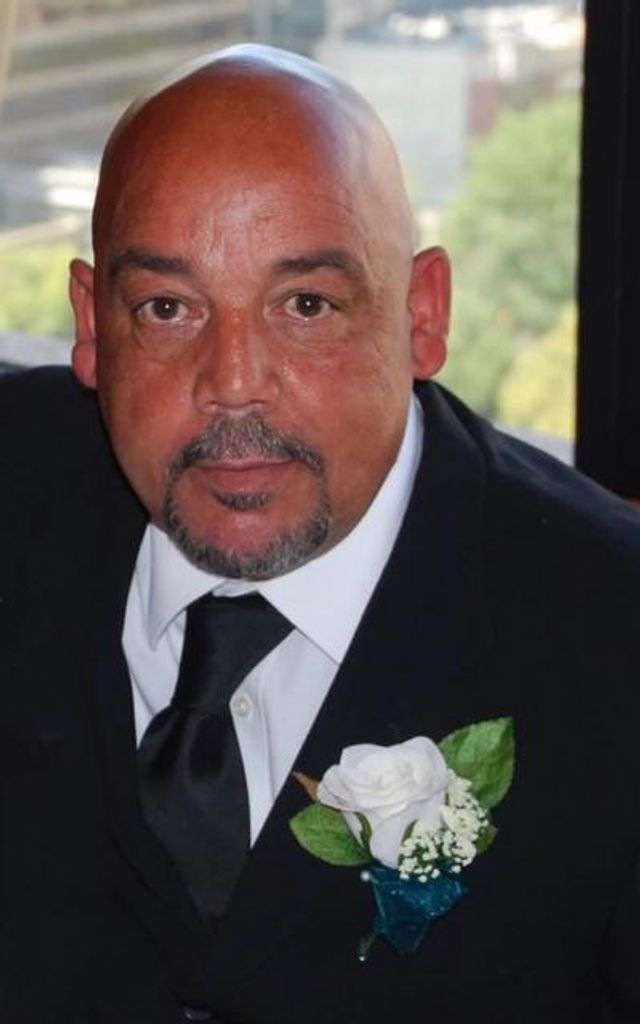 Warren Everett Hawkins Profile Photo