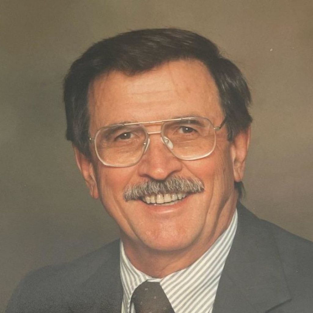 Eugene Holsinger Profile Photo