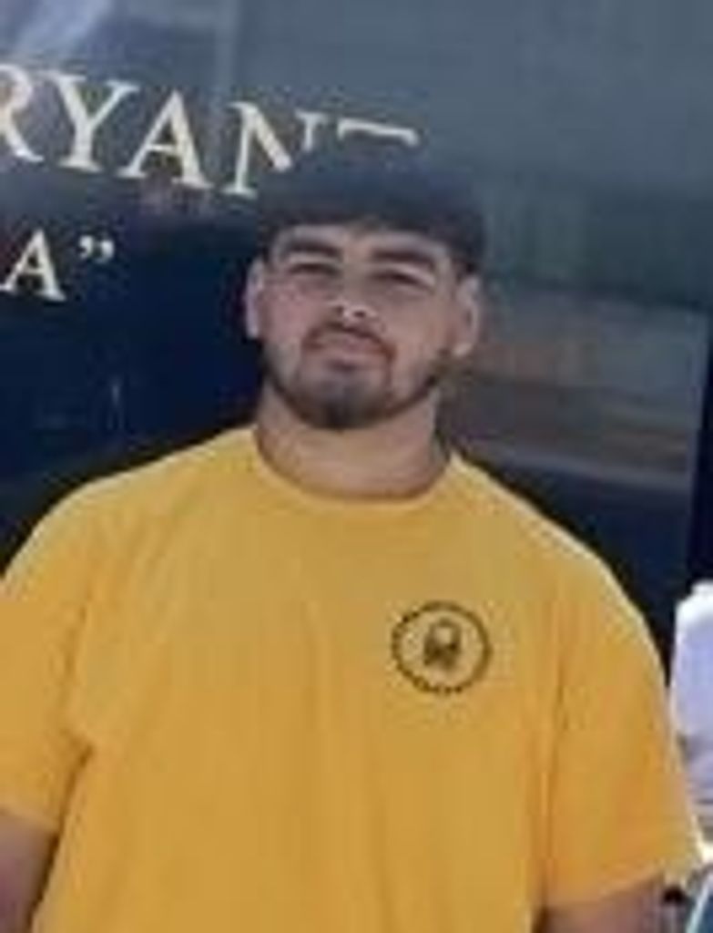 Sebastian Tellez Profile Photo