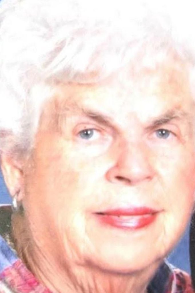 Lou Ann Brown Profile Photo