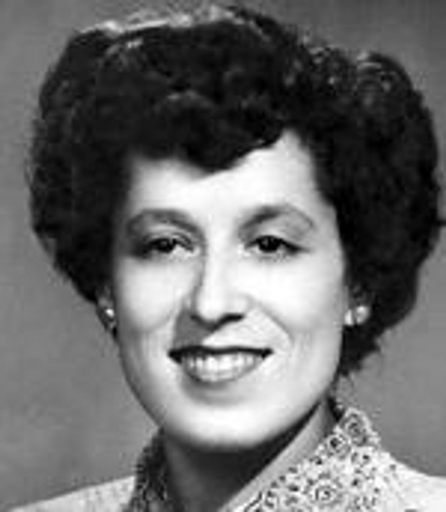 Maria L. "Mimia" Pereira