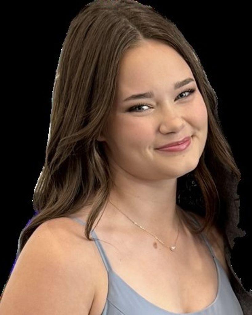 Bella Huebner Profile Photo
