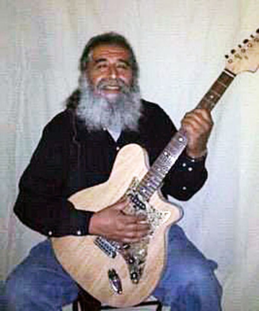 Rolando Pena, Sr. Profile Photo