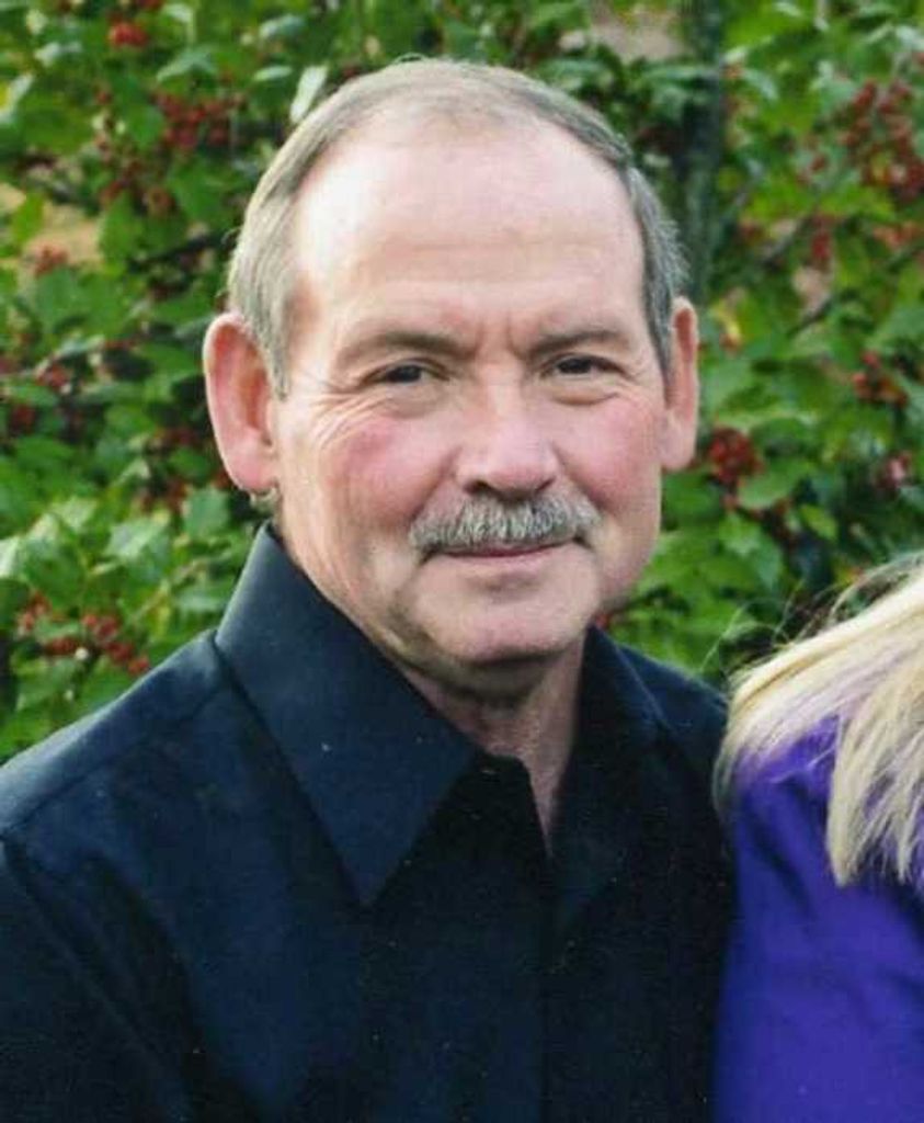 Charles "Chuck" Ray Nelson