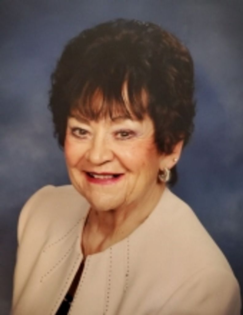 Darlene  (Thomas) Frank