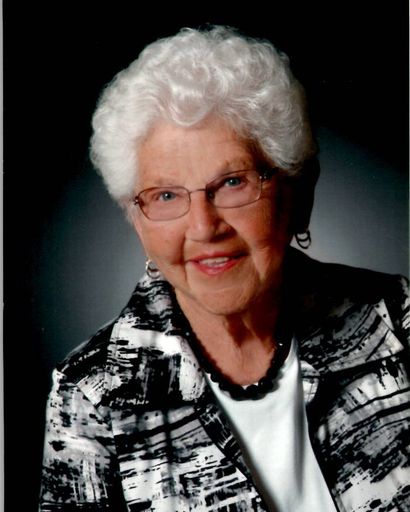 Janet Fay Norton Roos's obituary image