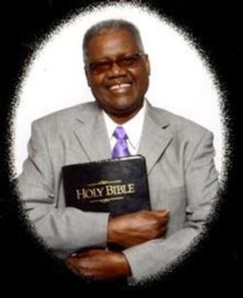 Warren Curtis Oliver Jr. Profile Photo