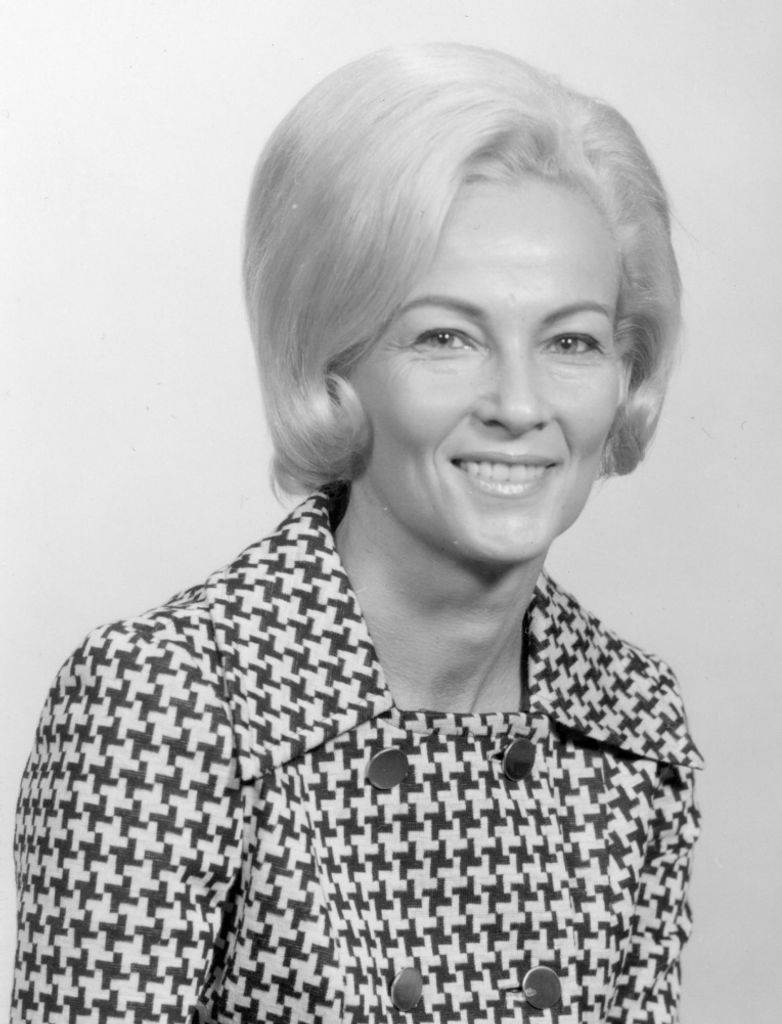 Poe, Bernice Faye Breidenbach