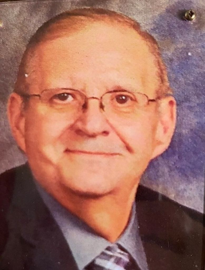 Larry Dale Keener Profile Photo