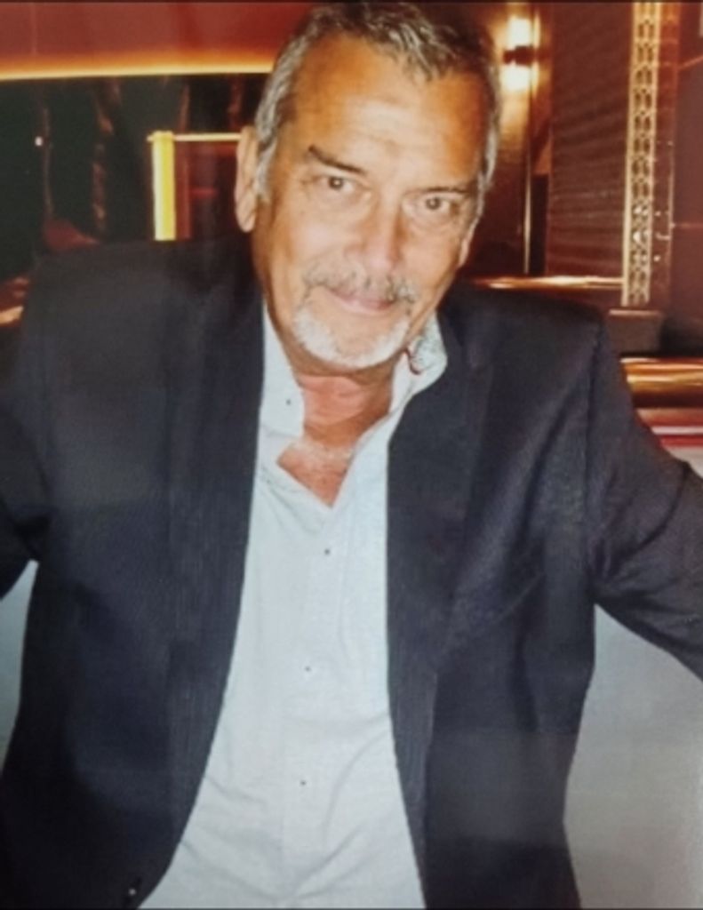 Richard Michael Perron Profile Photo