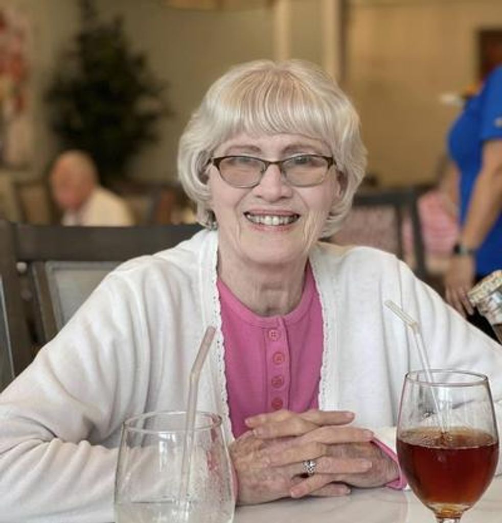 Bette-Jean Dragonetti Profile Photo