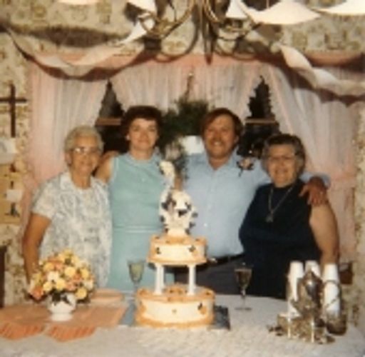 Karen Ann Smith photo gallery thumbnail 9 of 15