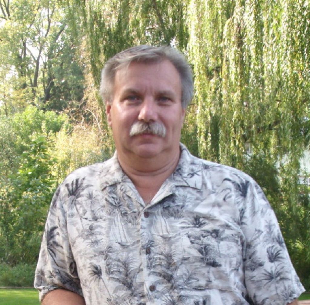Kenneth Roy Profile Photo
