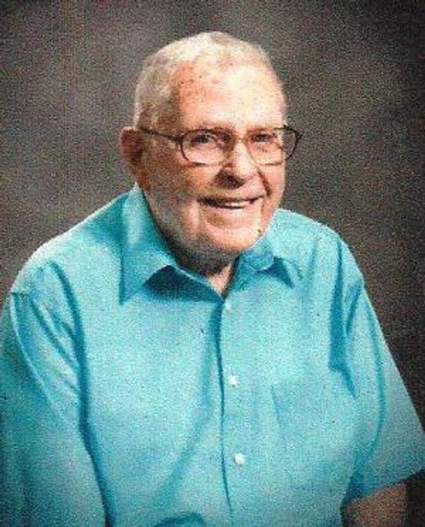 Mr.    Michael Edsel Milliner