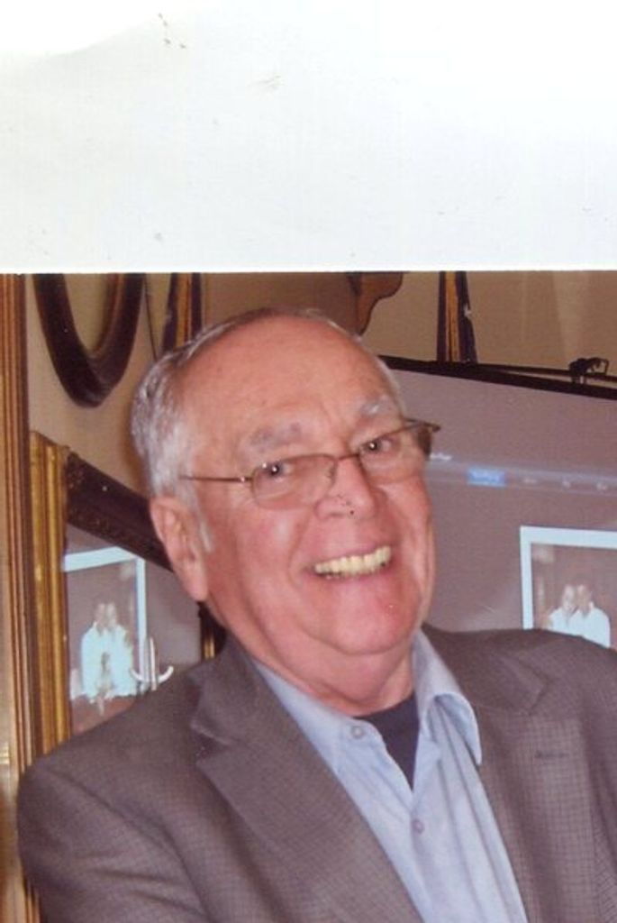 Carl L. Matthews Profile Photo