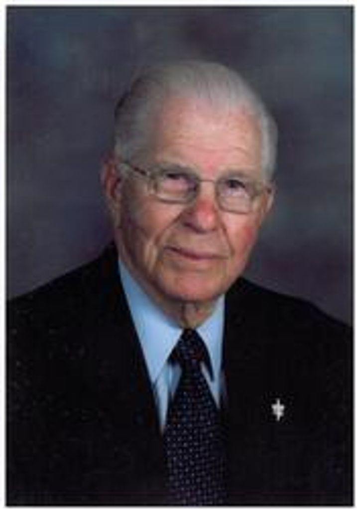 Pastor Loren Fevig