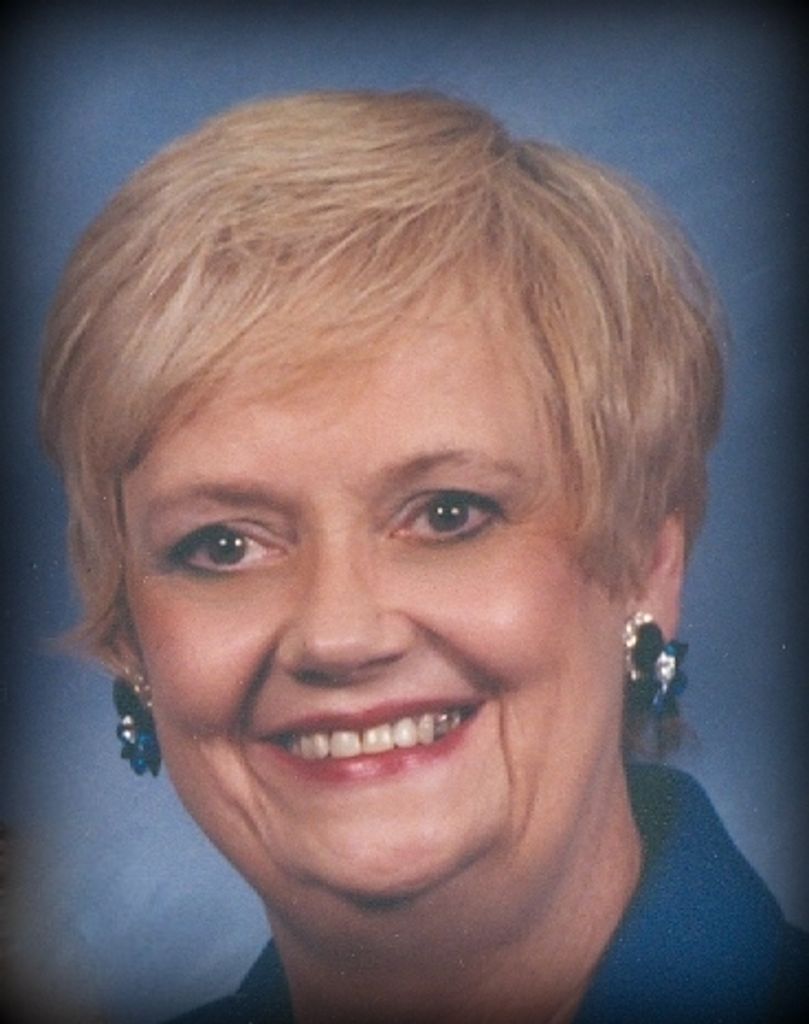Beverly Roe Kelly