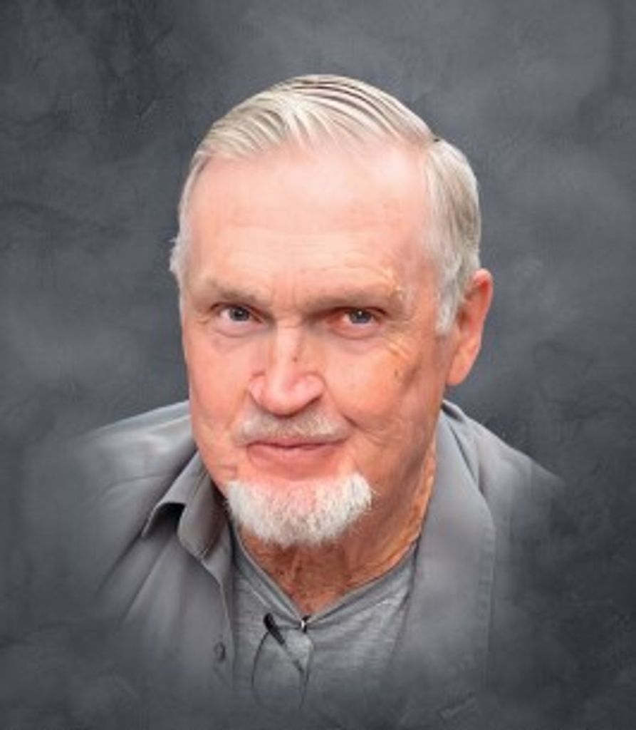 Earl Scott Profile Photo